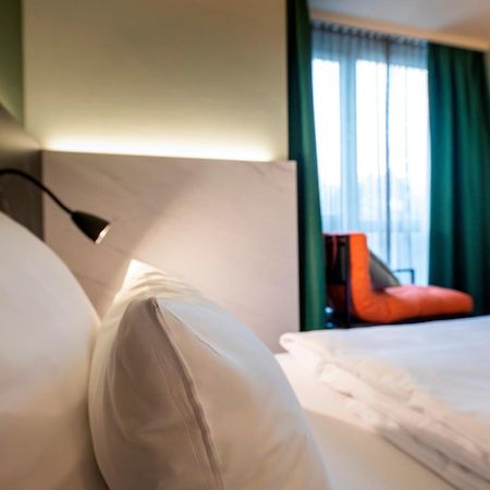 Achat Hotel Stuttgart Airport Messe Ngoại thất bức ảnh