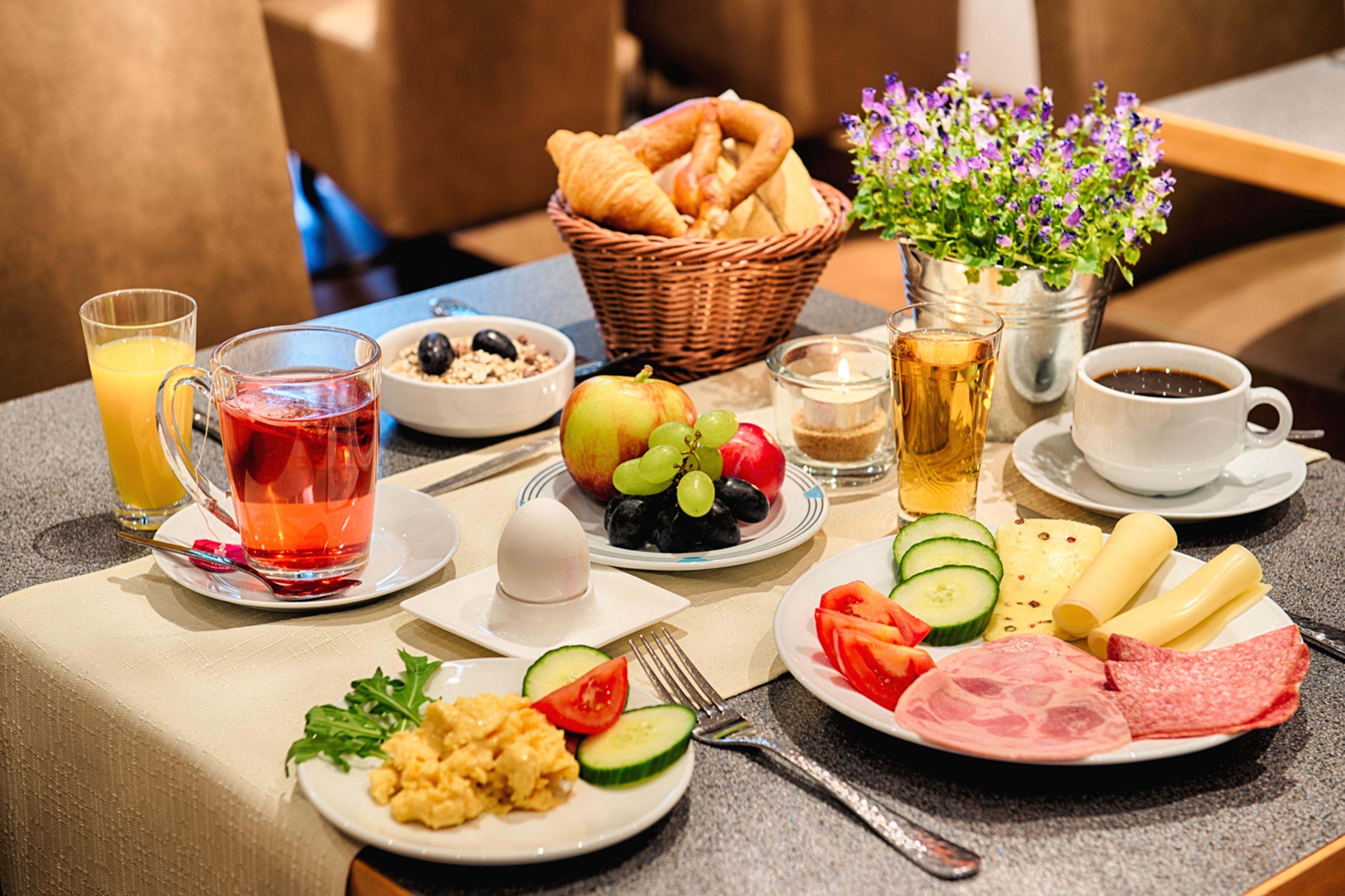 Achat Hotel Stuttgart Airport Messe Ngoại thất bức ảnh