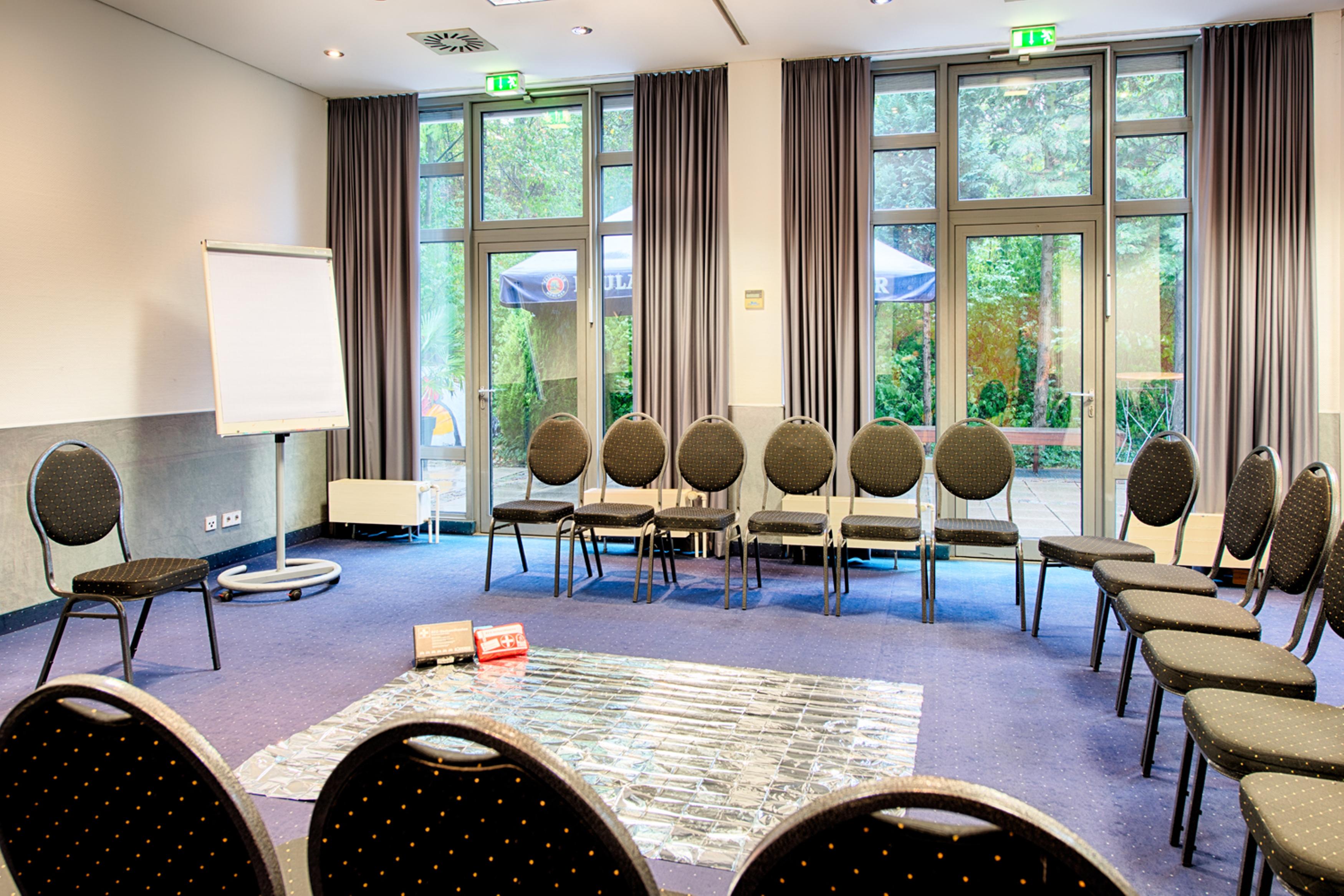 Achat Hotel Stuttgart Airport Messe Ngoại thất bức ảnh