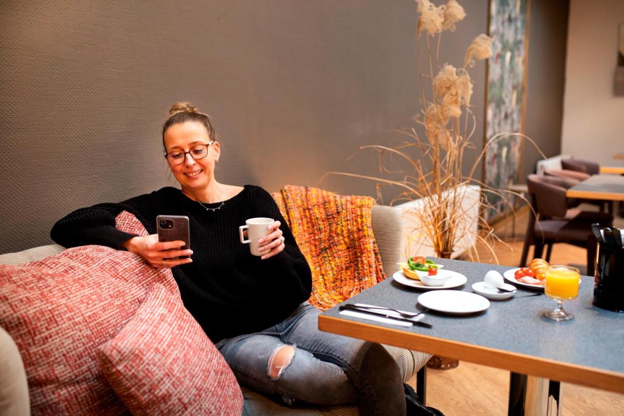 Achat Hotel Stuttgart Airport Messe Ngoại thất bức ảnh