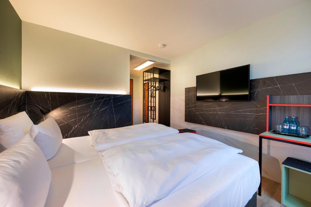 Achat Hotel Stuttgart Airport Messe Ngoại thất bức ảnh